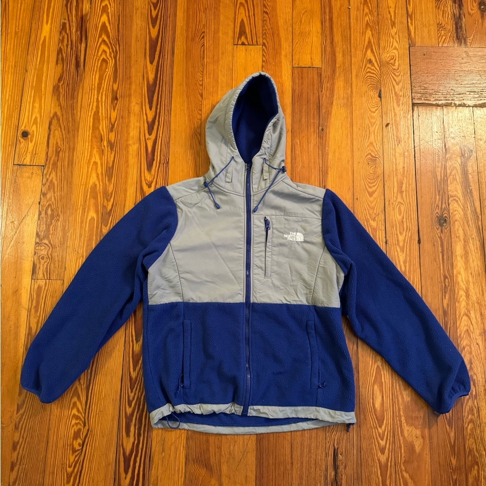 Large North Face Hooded Sweater Jacket